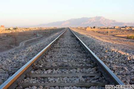 راه آهن کرمان از نظر میزان جابجایی کالا رتبه پنجم کشور را داراست