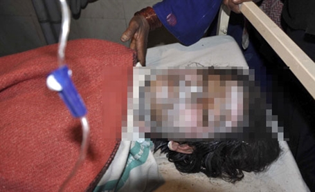 اعتراض مرگبار دختر پاکستانی به تجاوز گروهی ۵ مرد (+عکس)