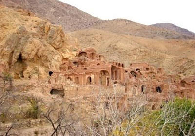 «گیسک» بزرگترین روستای خالی از سکنه ایران/ اسرار تالارهای زیرزمینی (+تصاویر)