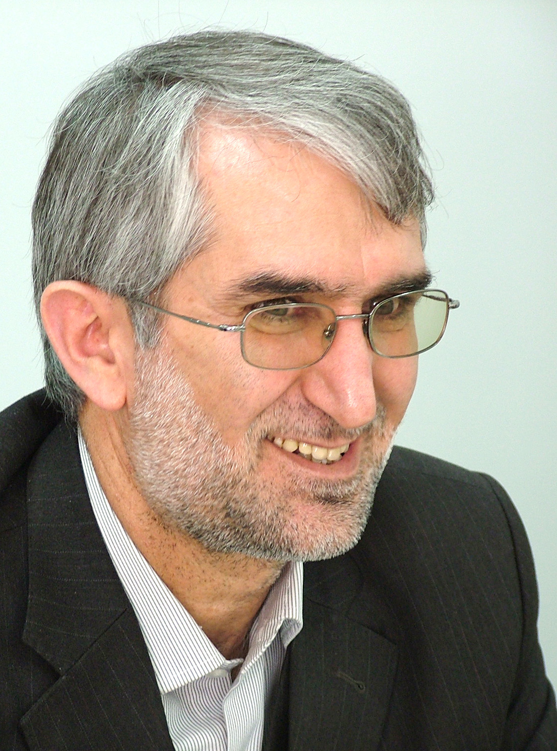 انتخاب مجدد دکتر حسین امیری به عنوان سخنگوی کمیسیون انرژی