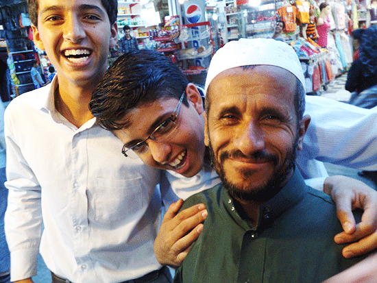 شباهت عجیب مرد پاکستانی به احمدی‌نژاد (عکس)