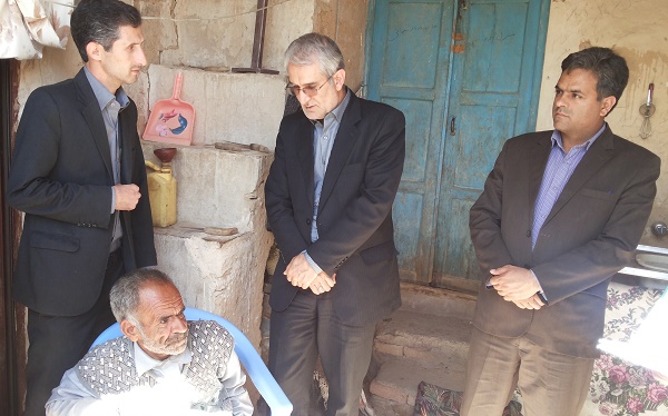 دیدار دکتر حسین امیری با مددجویان بهزیستی کوهبنان