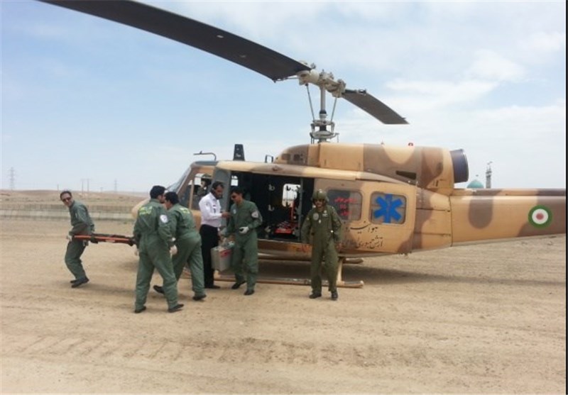 پرواز آزمایشی بالگرد اورژانس هوایی کرمان به درخواست بیمارستان سینا زرند + تصاویر