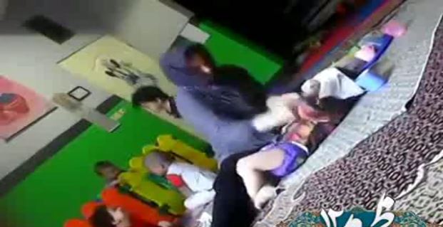 دانلود فیلم کودک آزاری مهدکودک در اردبیل
