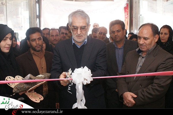 افتتاح بازارچه صنایع دستی و تولیدات محلی در زرند