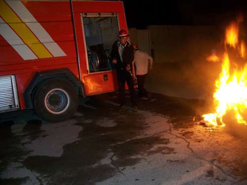 ۹۳ مورد آتش سوزی جزئی در شب چهارشنبه سوری