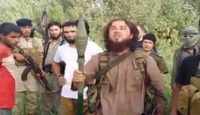 روش جدید اعدام داعشی‌ها +عکس
