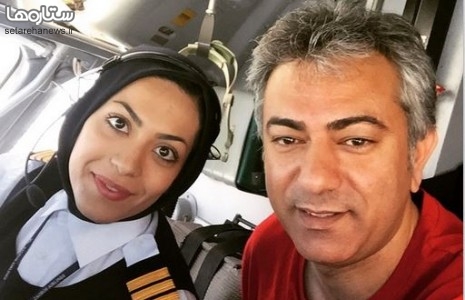 سلفی محمدرضا هدایتی با خلبان زن در کاکپیت (عکس)