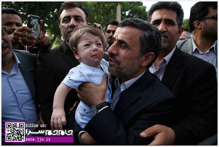 گریه ترس از احمدی نژاد!! +عکس