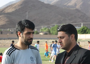 آشتی چمن ورزشگاه تختی با فوتبالیست های کوهبنانی