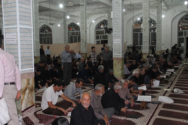 آیین احیای دومین شب قدر در شهرستان زرند برگزار شد (+تصاویر)