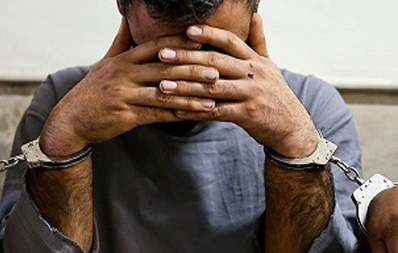 دستگیری مدیر و سه کارمند بانک در کرمان به اتهام اخذ رشوه