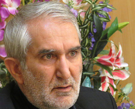 دکتر حسین امیری ثبت ملی «سوهان زرندی» را تبریک گفت