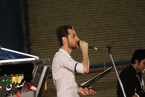 کنسرت «سامان جلیلی» در زرند برگزار شد (+تصاویر)