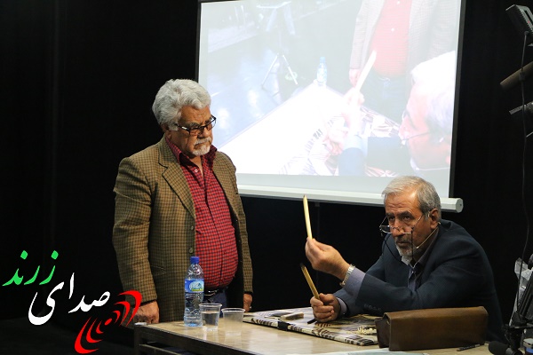 دومین همایش کاتبان، قرآن نویسان و خوشنویسان فرهیخته استان کرمان در زرند برگزار شد (+تصاویر)