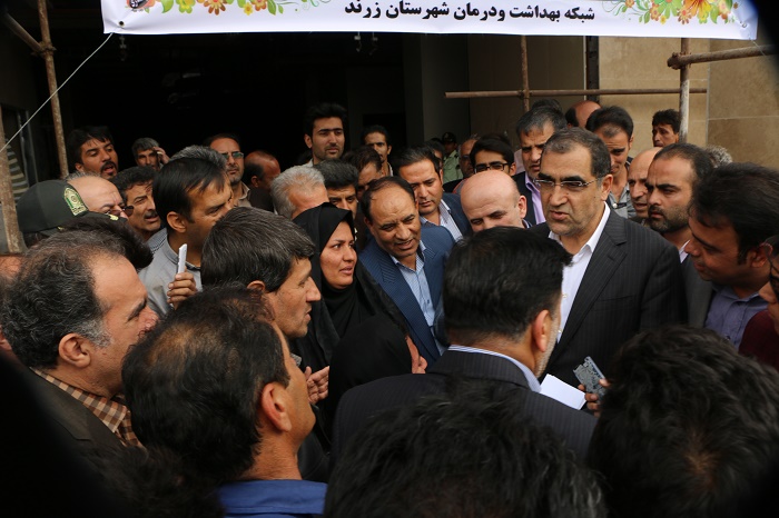 تلاش برای افتتاح بیمارستان سینا زرند تا پایان سال جاری