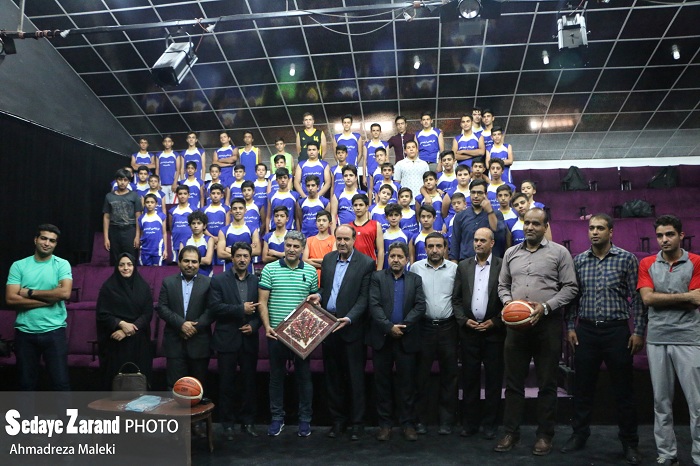 آئین اختتامیه کمپ تخصصی بسکتبال در زرند برگزار شد