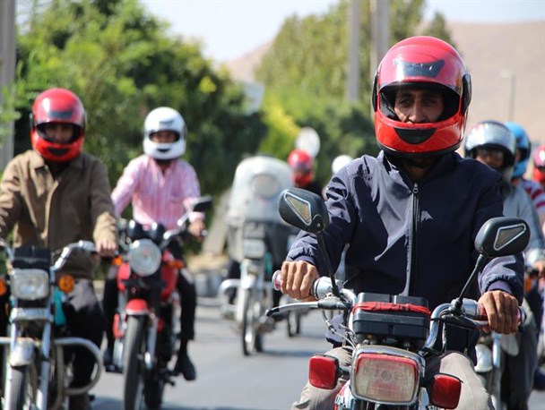 مانور «موتورسیکلت‌سواران قانونمند» در زرند برگزار می‌شود