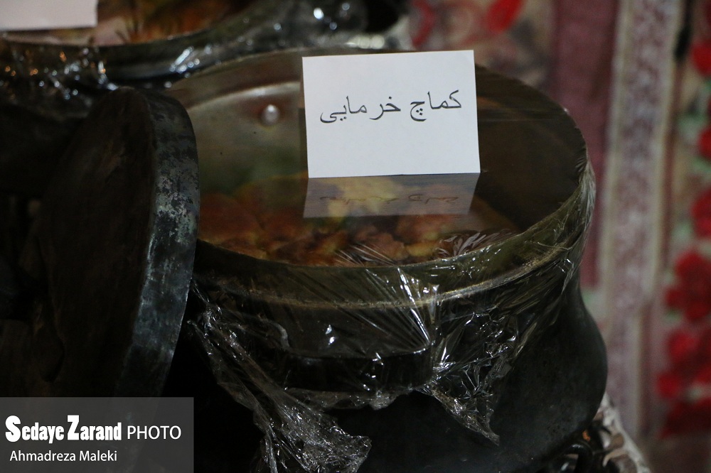 سوغات محلی روستای تاج آباد زرند به روایت تصویر