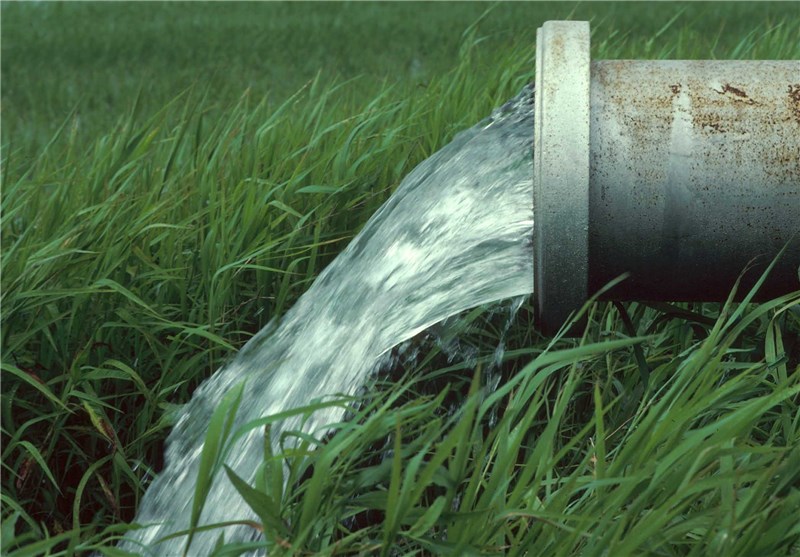 تقریبا مخزن آب شرب شهر زرند خالی است/ ۹۰ درصد روستاهای شهرستان زرند آب آشامیدنی ندارند