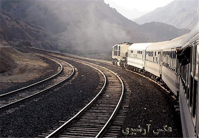 یلدایِ طولانیِ مسافرانِ قطار زرند – تهران، «سرد سپری شد»!