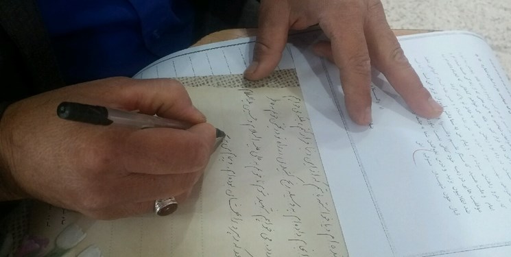 برگزاری جشنواره خوشنویسی با موضوع «وصیت‌نامه شهدا» در زرند