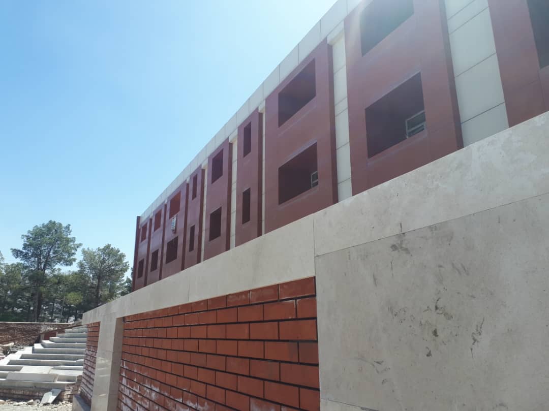 ساختمان جدید شهرداری زرند به زودی افتتاح می‌شود