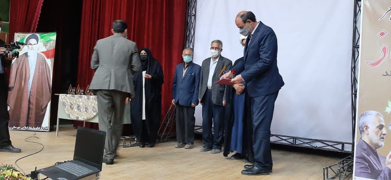 دومین جشنواره شعر نماز شهرستان زرند برگزار شد4