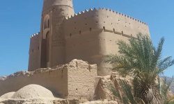 کوچکترین قلعه‌ی خشت و گلی ایران