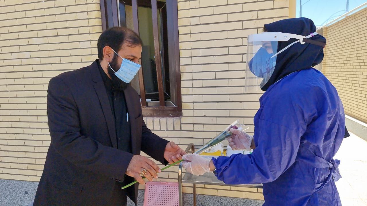 بازدید معاون بهداشتی دانشگاه علوم پزشکی کرمان از خانه‌های بهداشت زرند