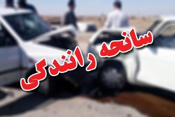 ۵ مصدوم در پی برخورد تریلر و ۳ خودروی سواری در محور کرمان – زرند