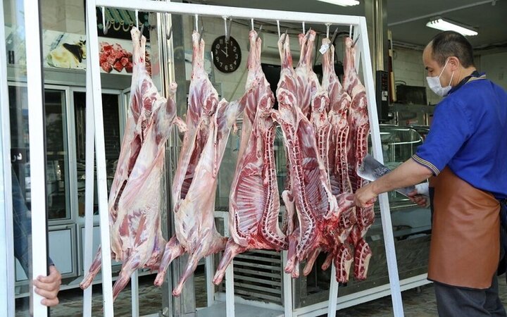 پیش بینی کاهش قیمت با واردات ۲۵۰ هزار تن گوشت قرمز