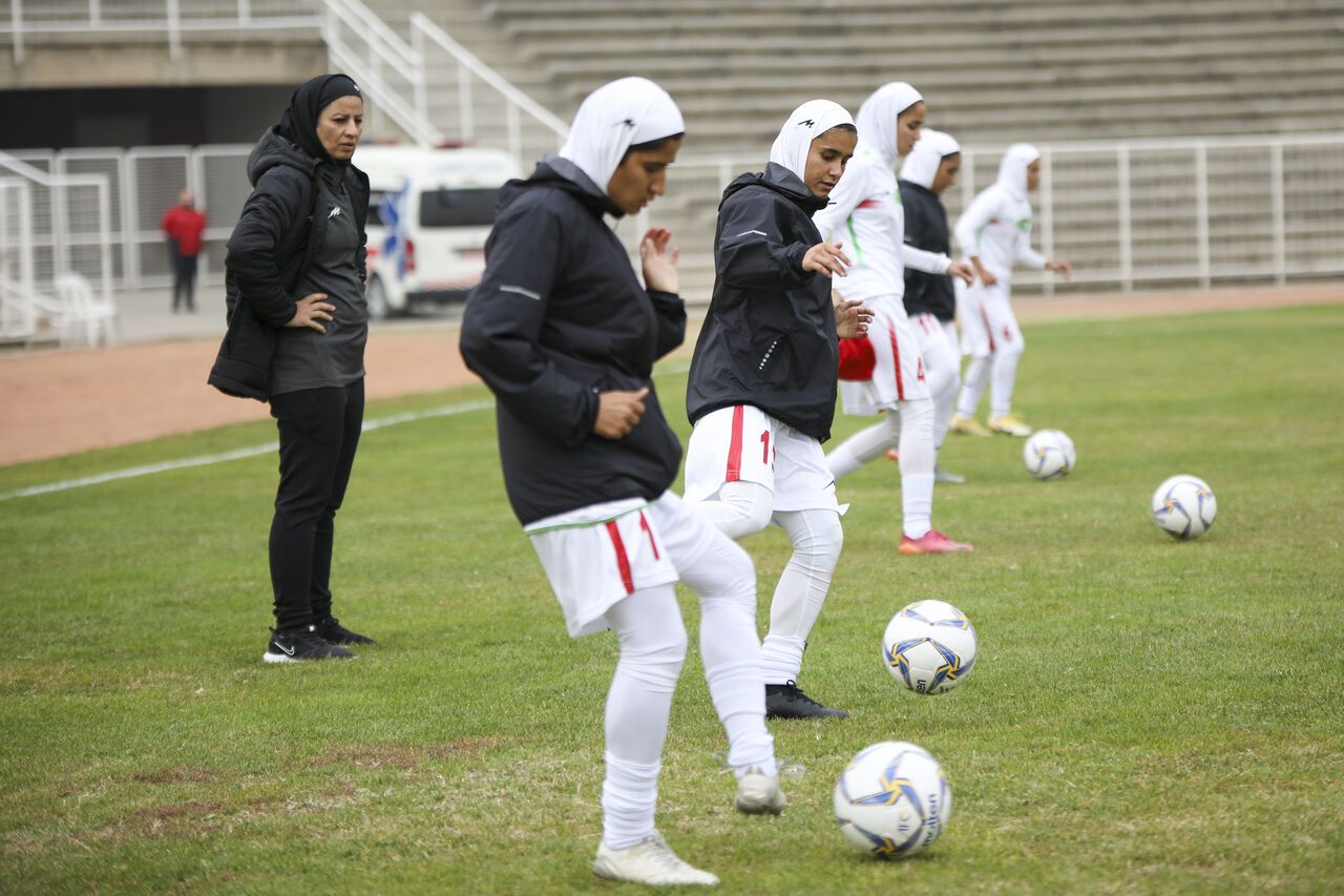 کرمان به قطب فوتبال بانوان کشور تبدیل شده است