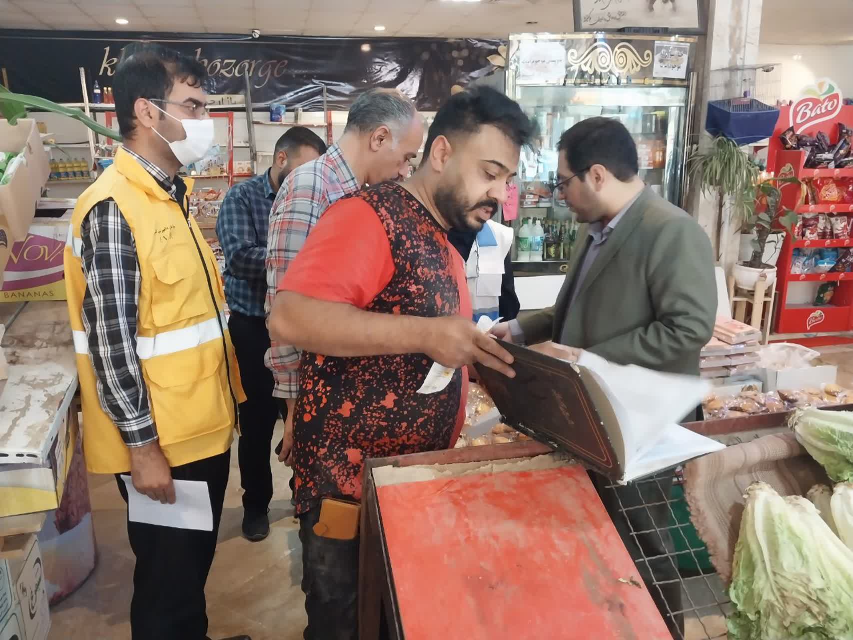 بازدید مشترک و مانور نظارت بر بازار با همکاری شبکه دامپزشکی شهرستان کوهبنان